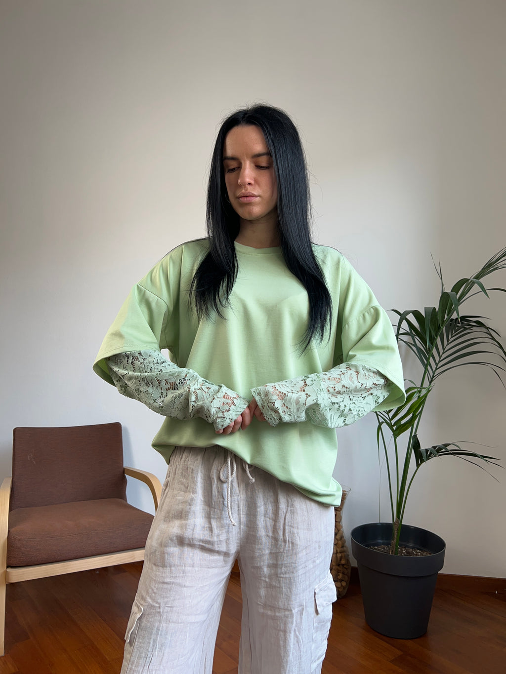 T-shirt lace