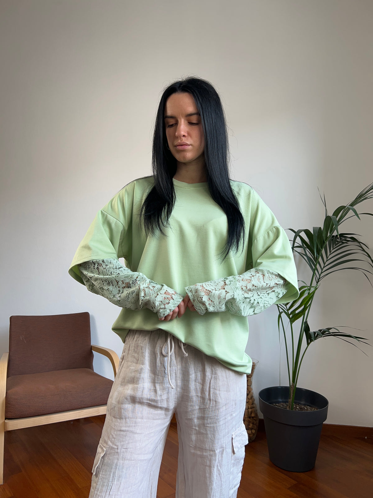 T-shirt lace