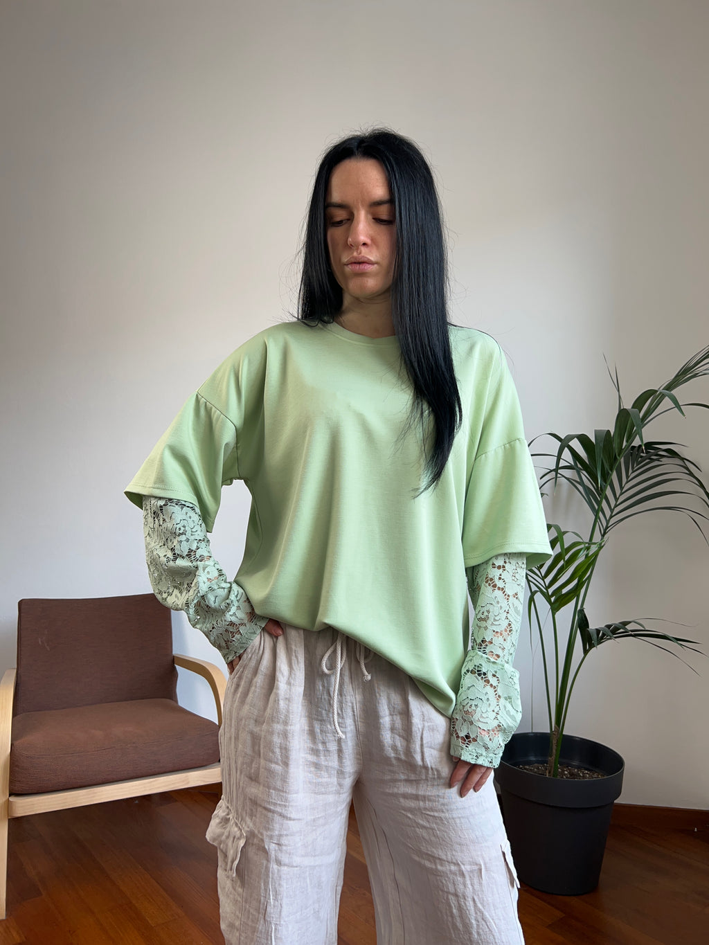 T-shirt lace