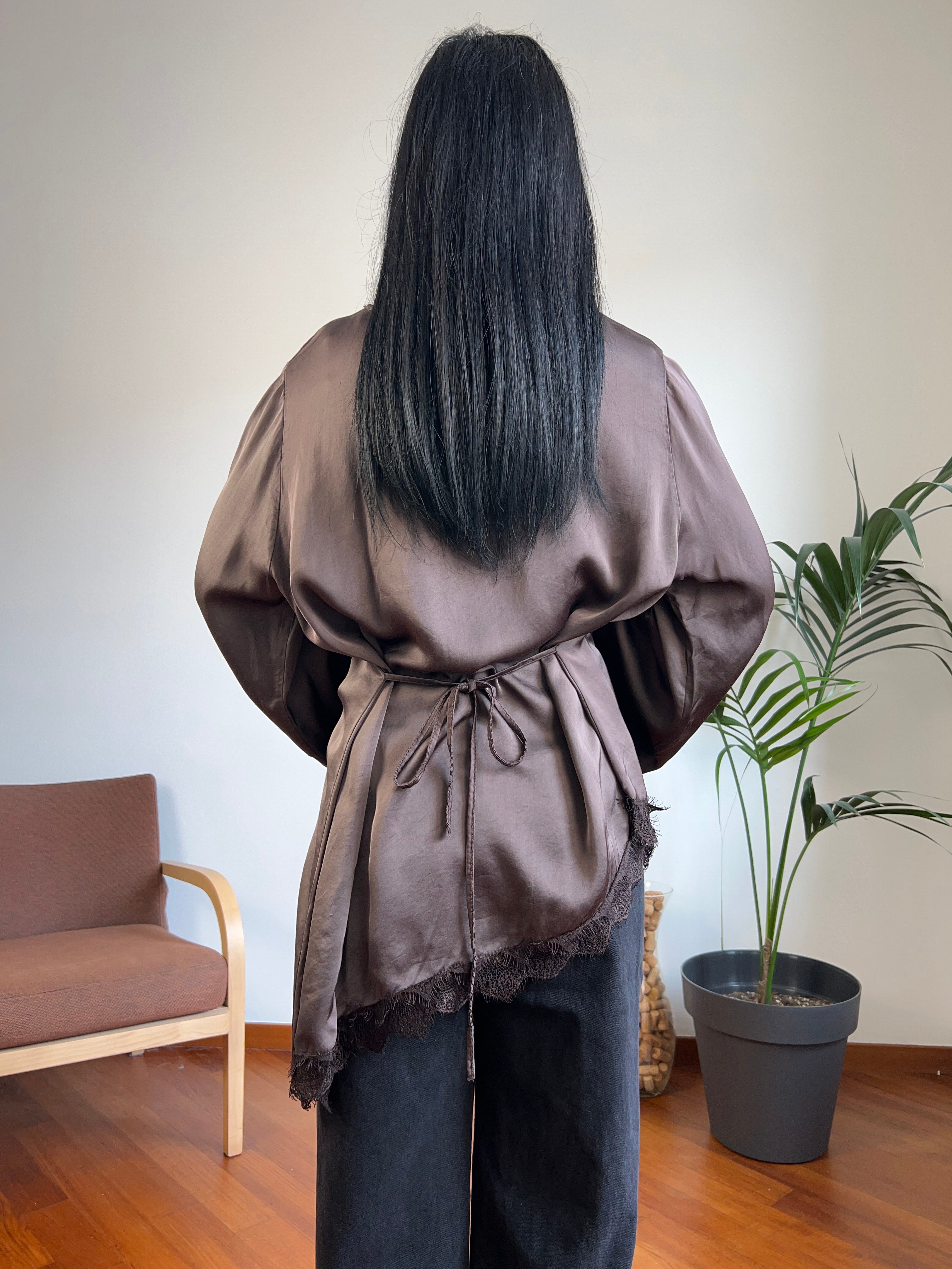 Maglia asimmetrica