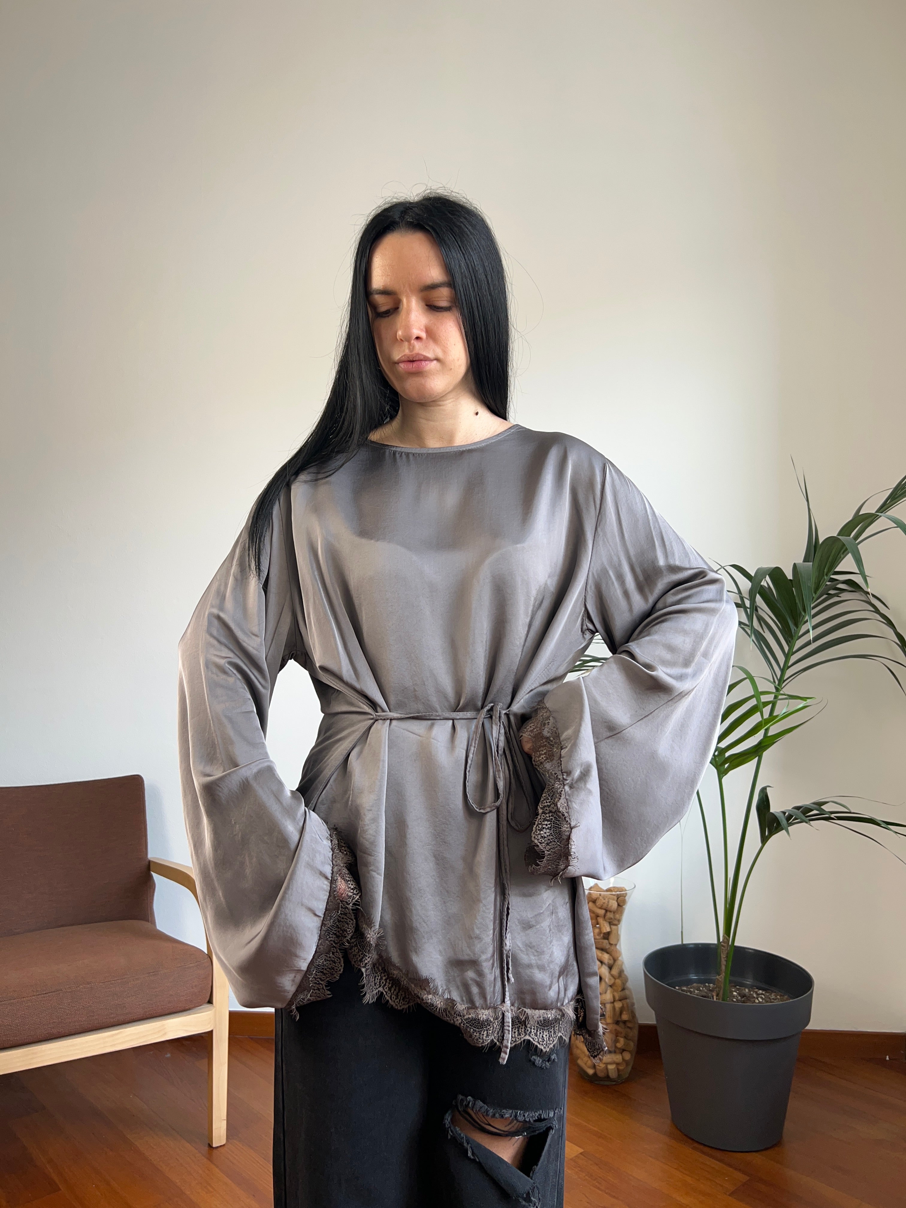 Maglia asimmetrica