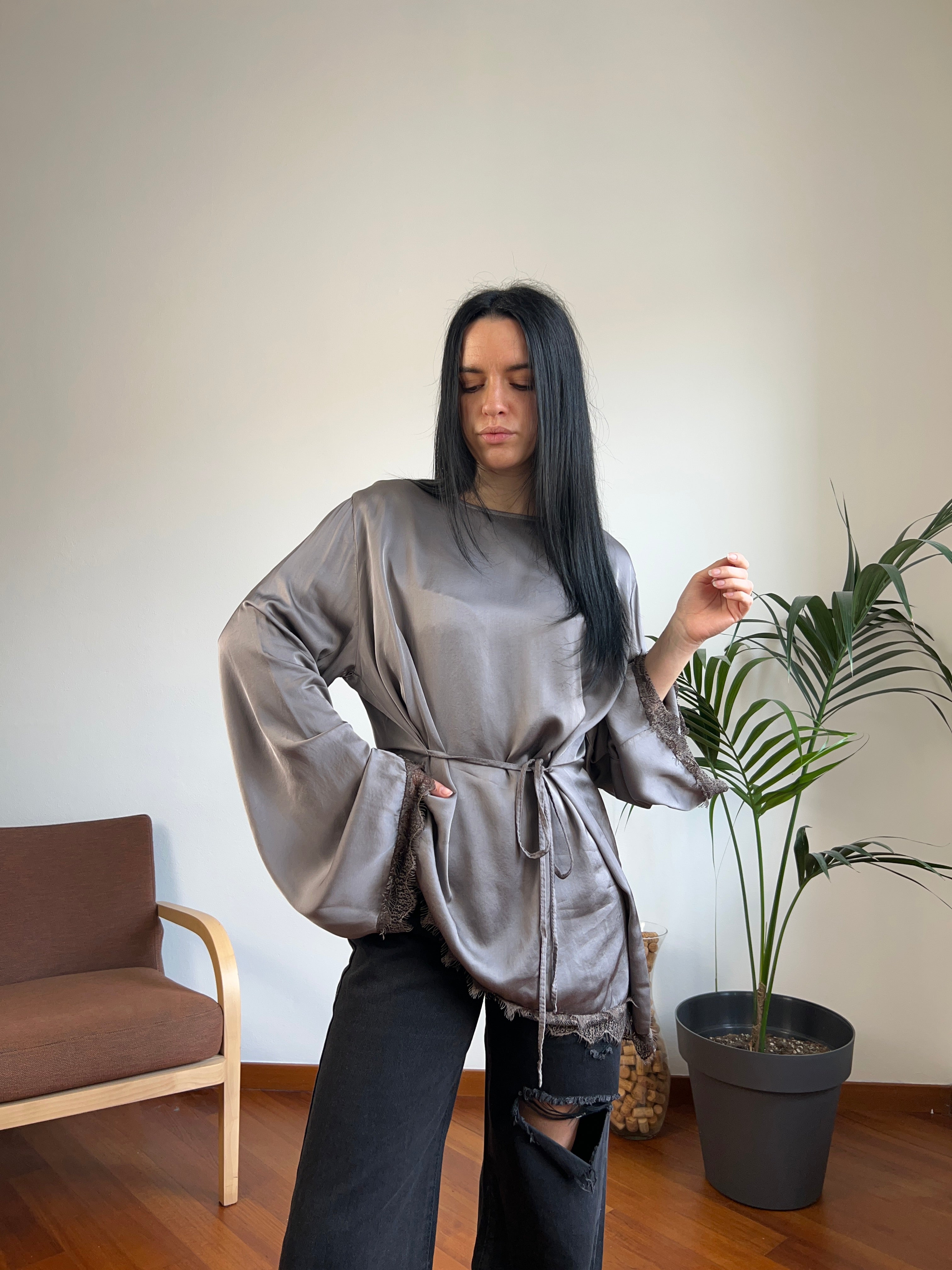 Maglia asimmetrica