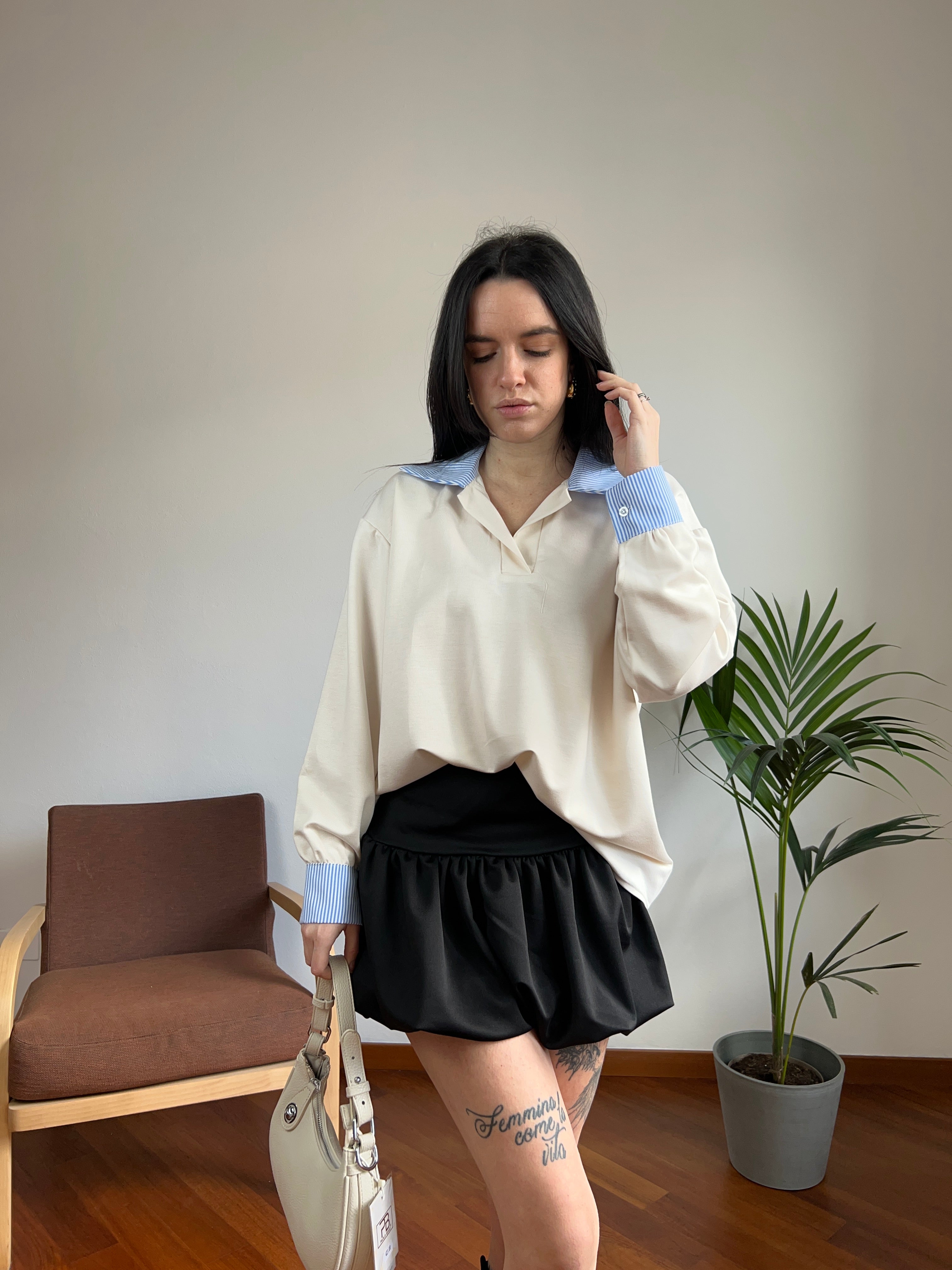T-shirt office