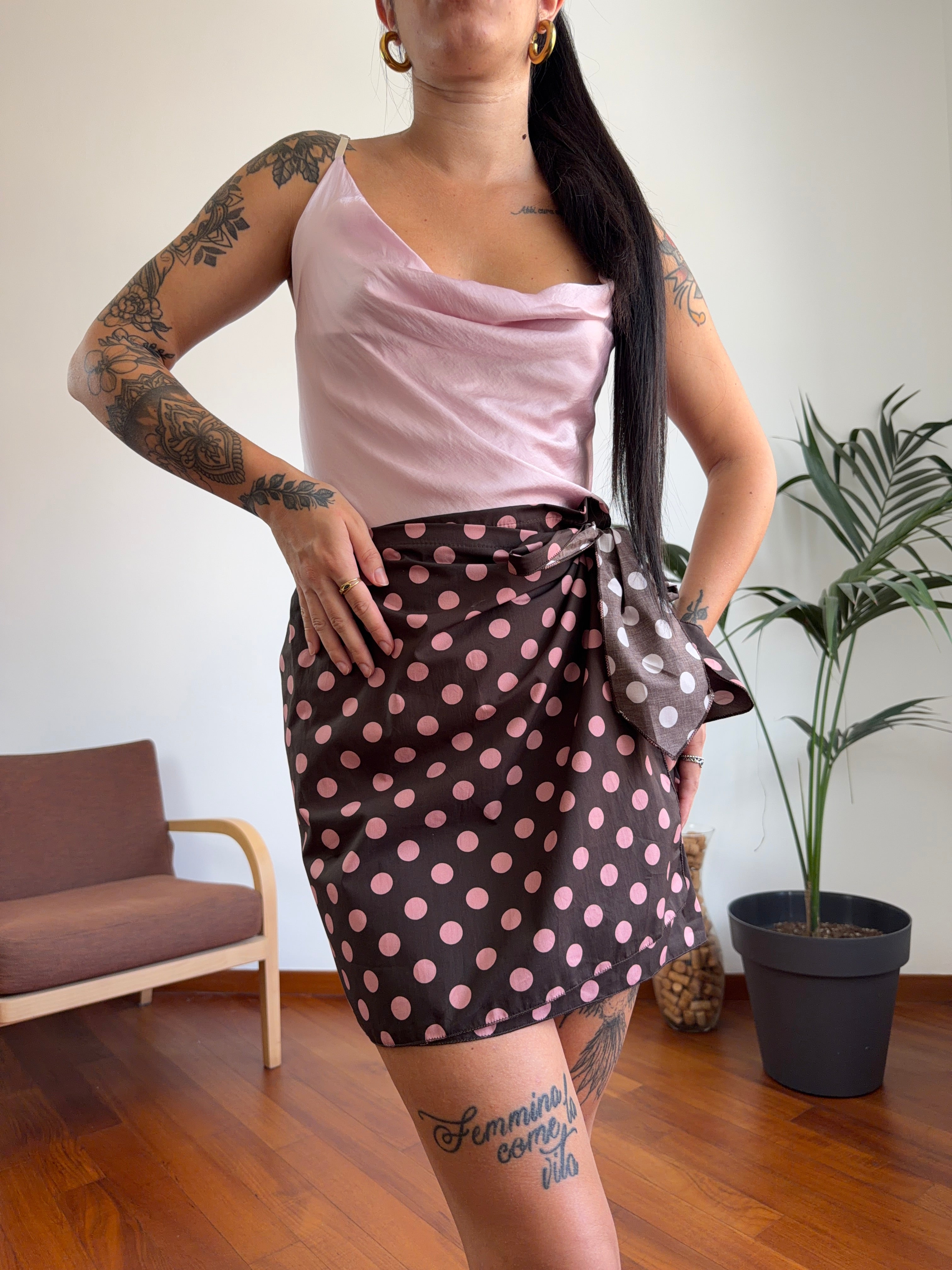 Gonnellina pois