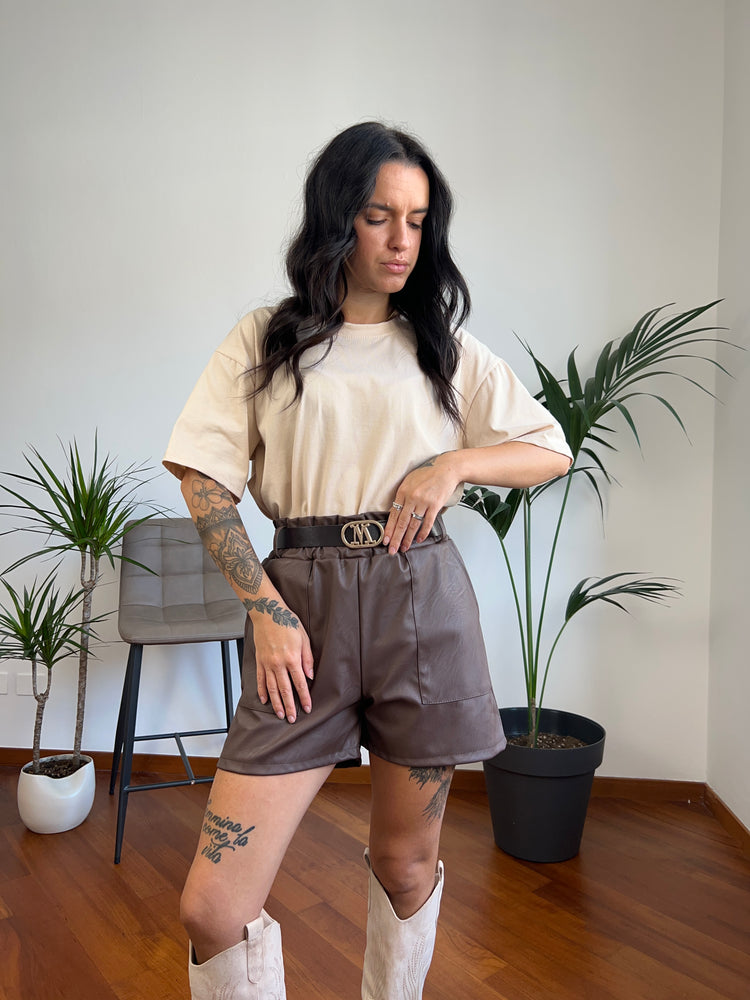 T-shirt beige