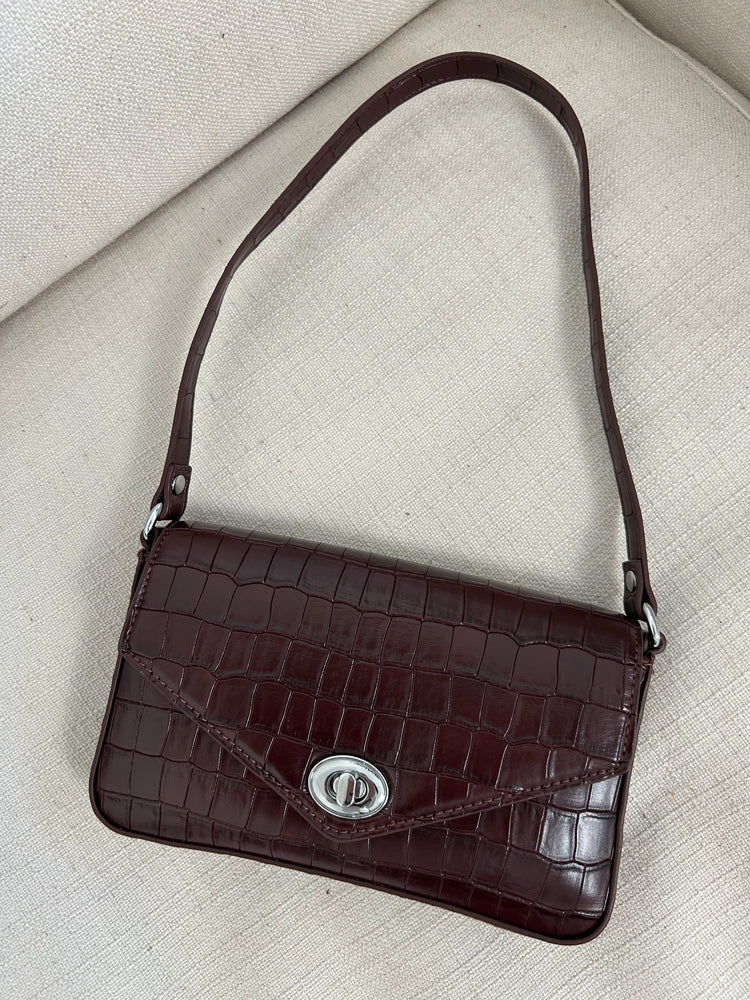Bag snake