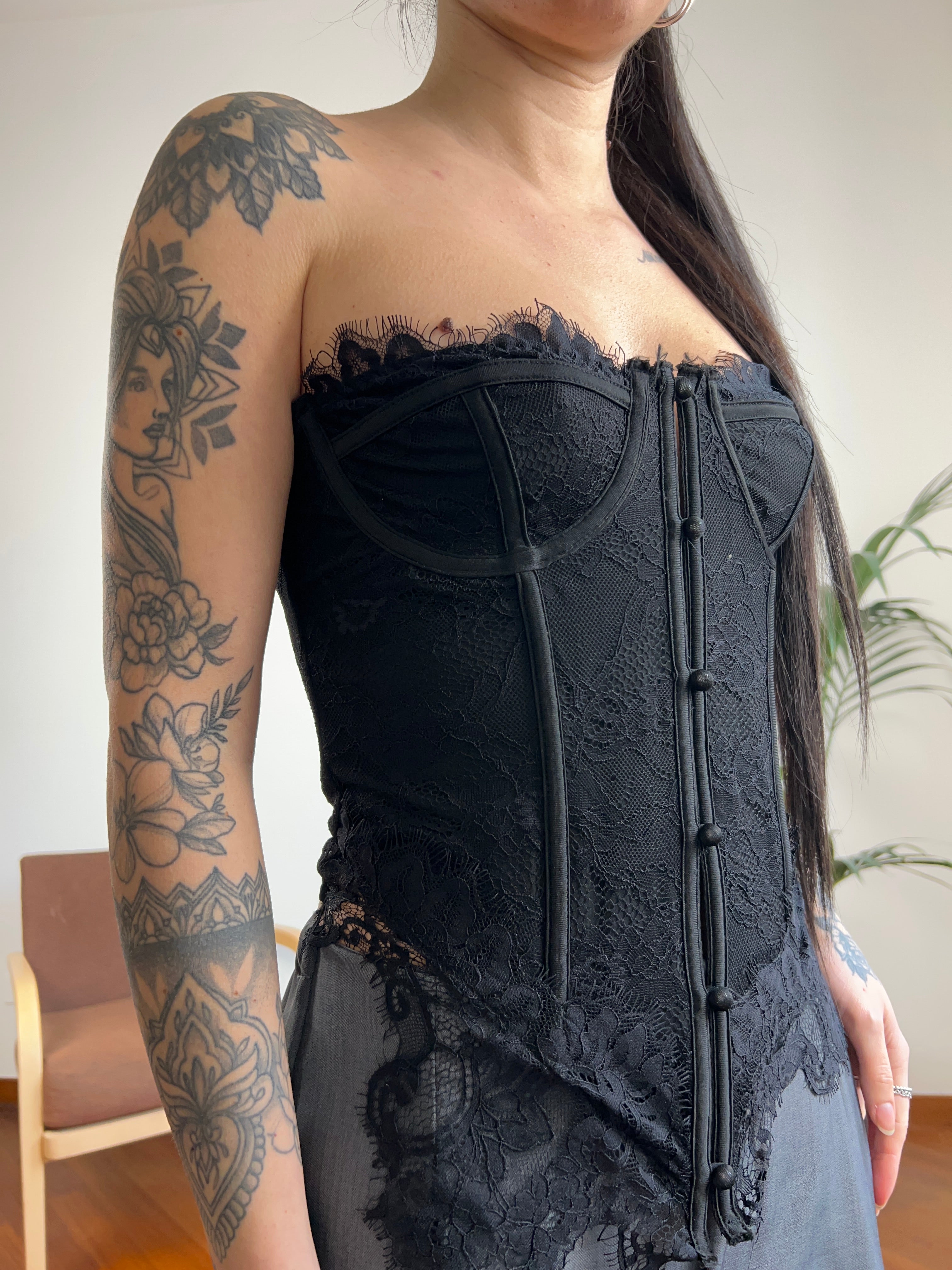 Corsetto pizzo