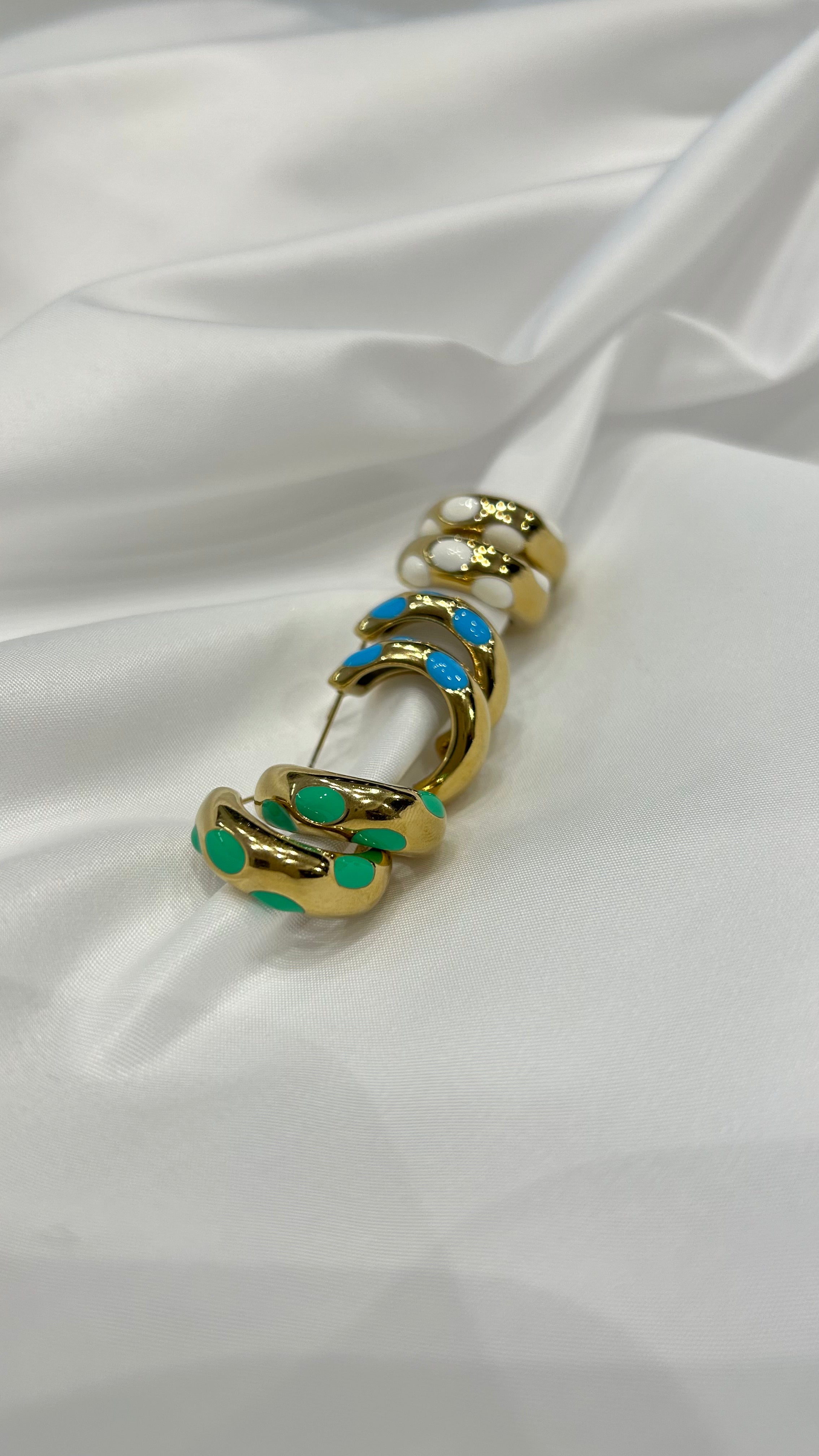 Hoops colors