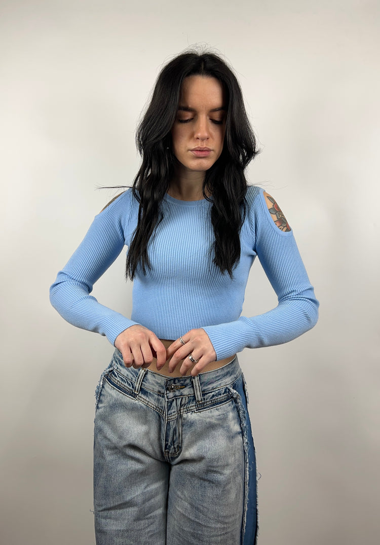 Top cut out