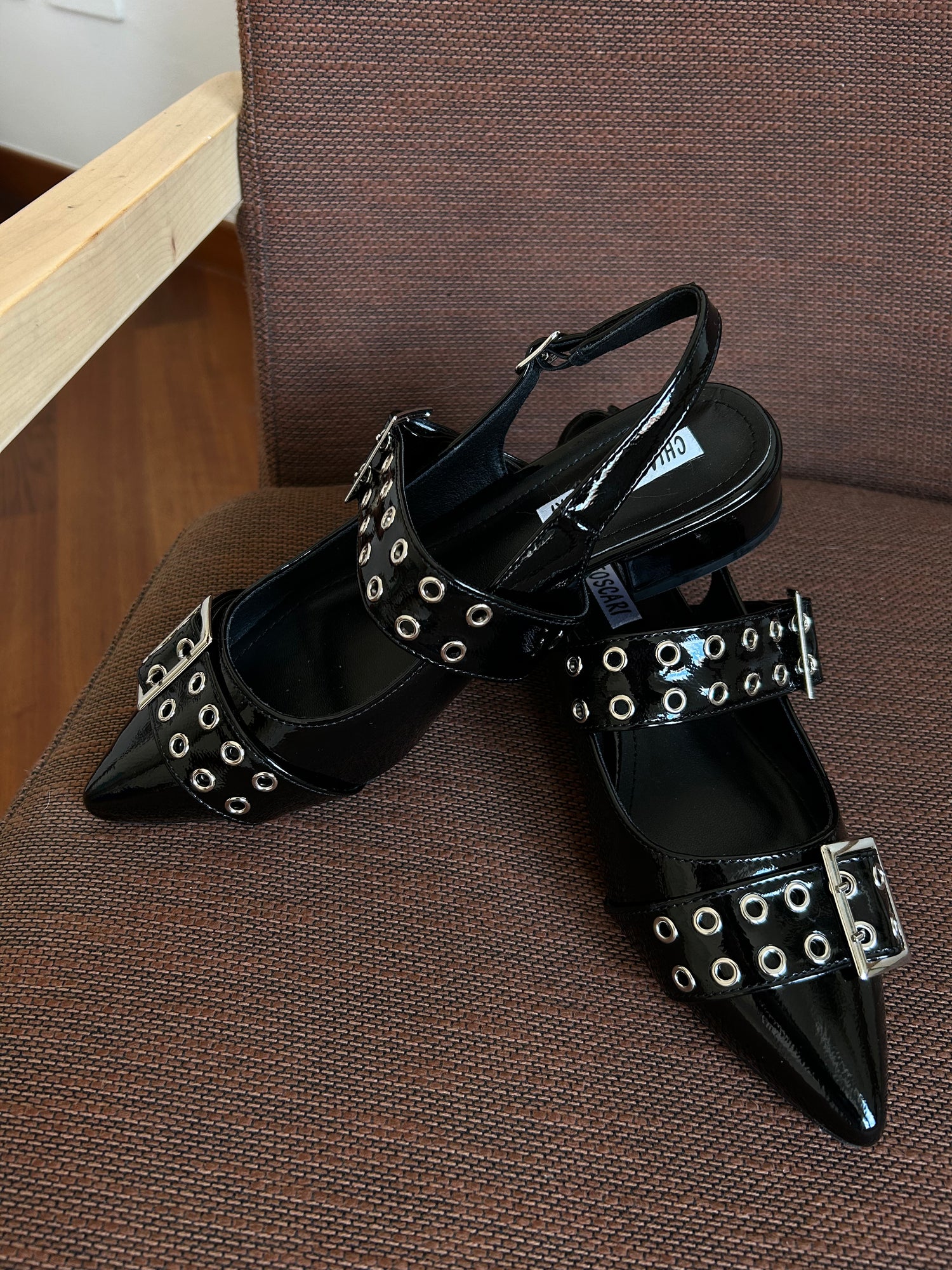 Slingback vernice