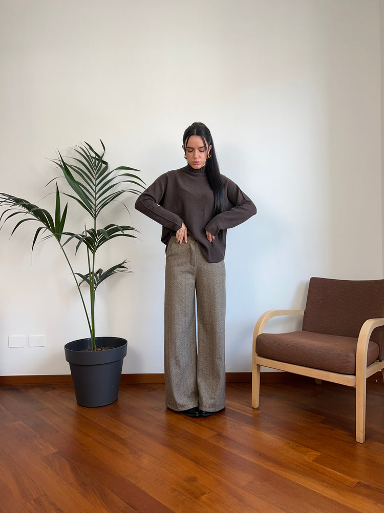 Pantalone office