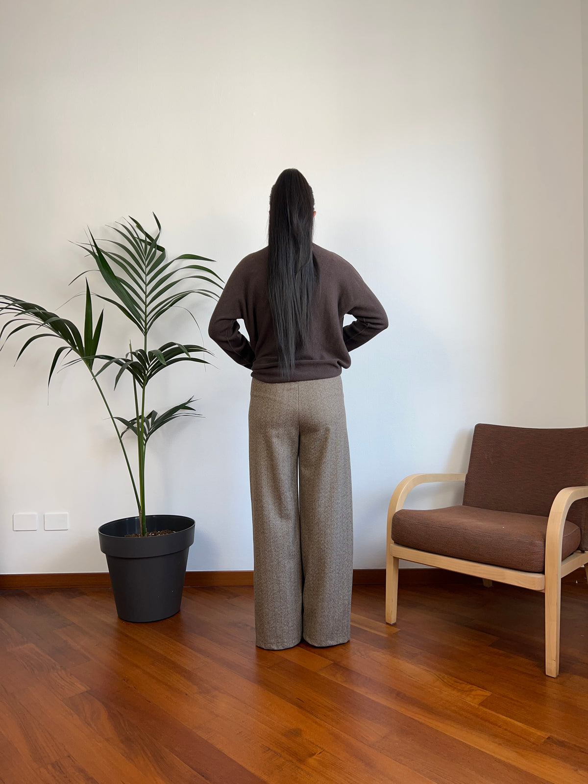 Pantalone office