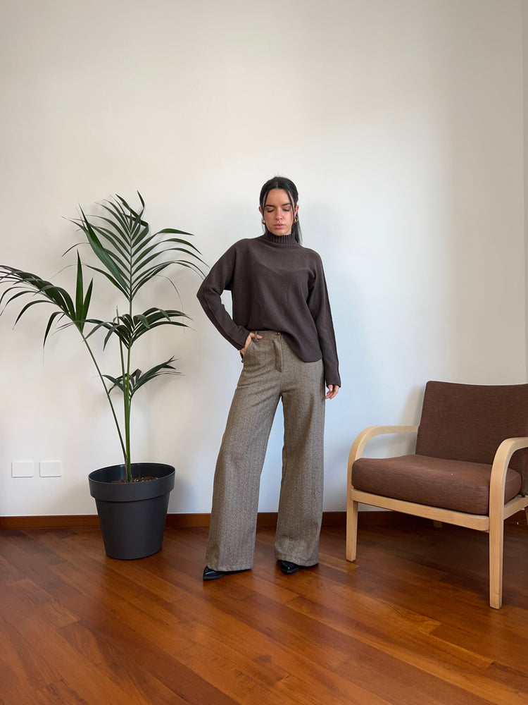 Pantalone office