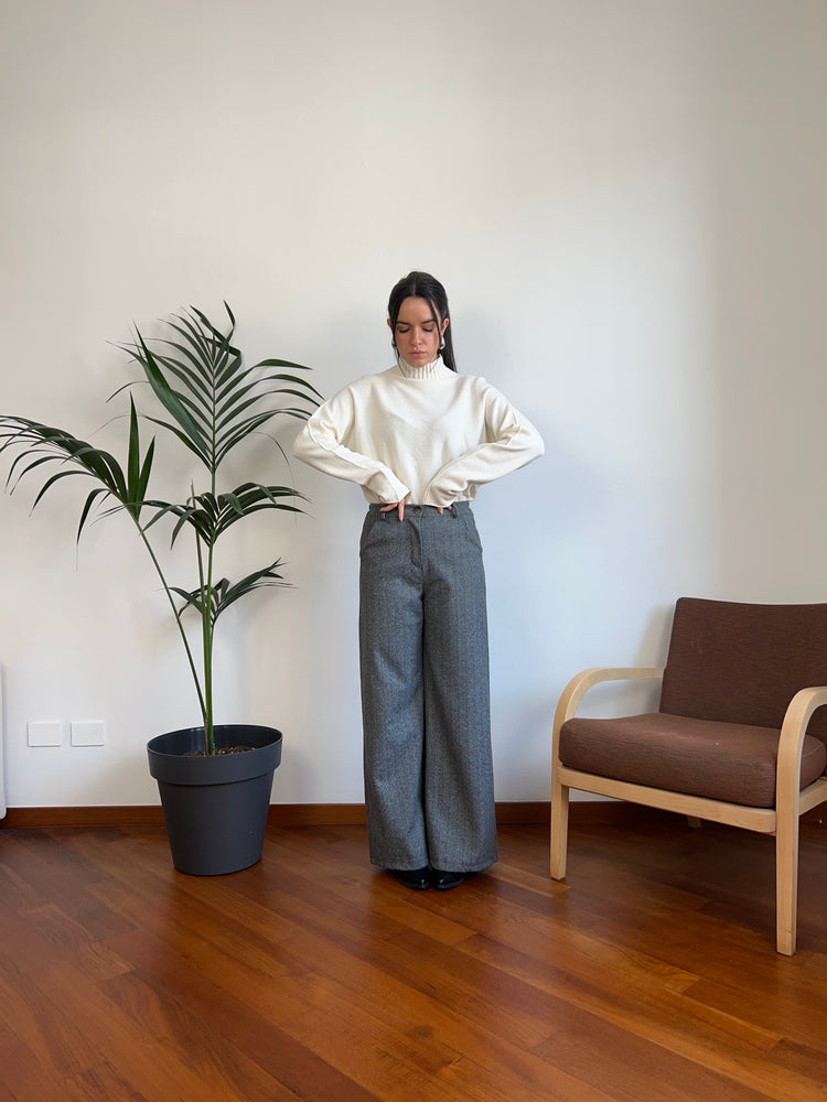 Pantalone office
