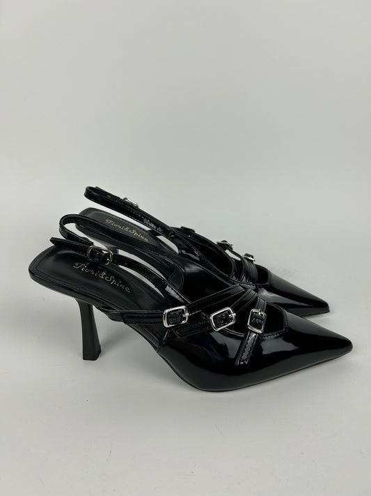 Slingback nere