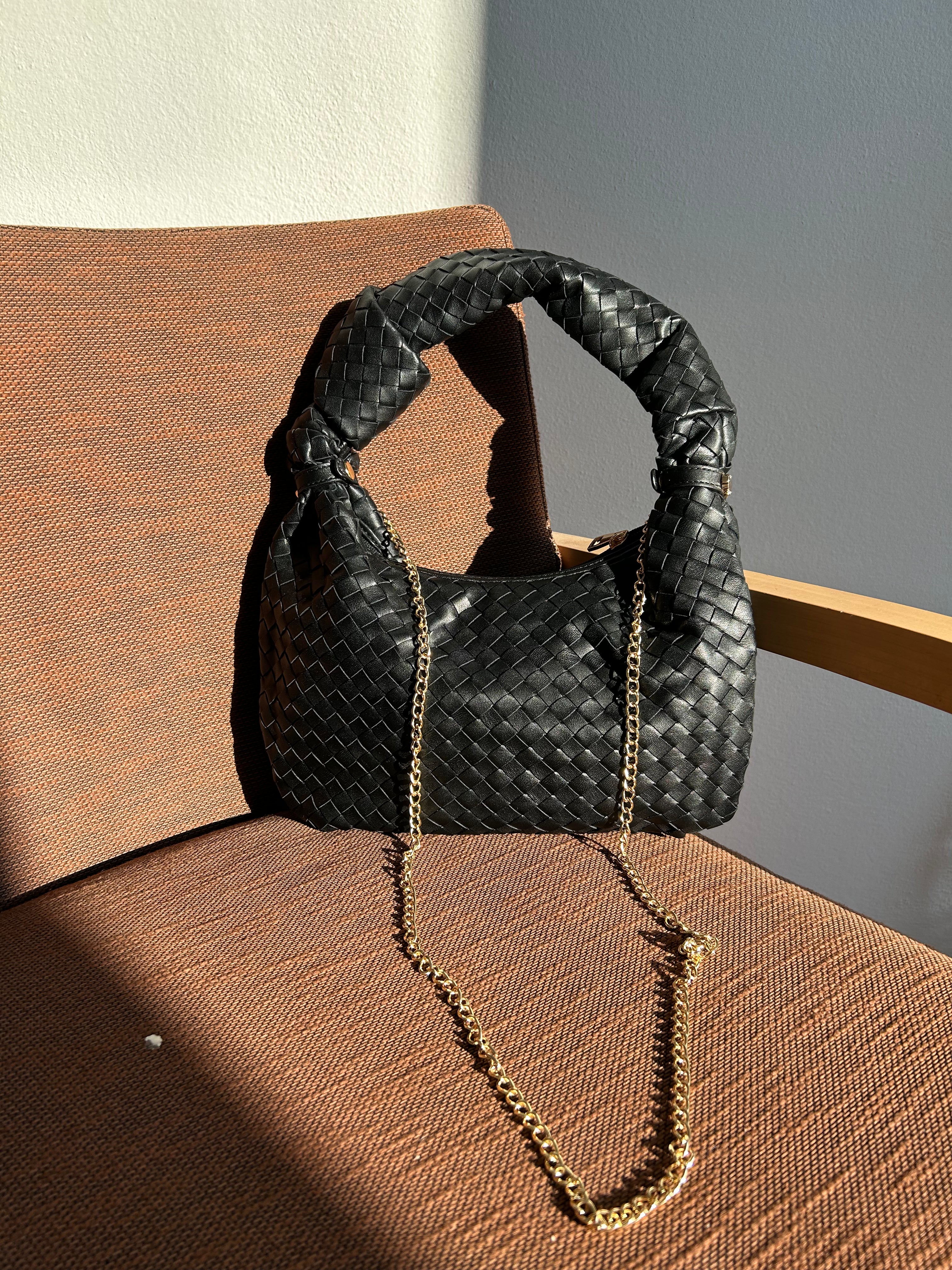 July bag nera
