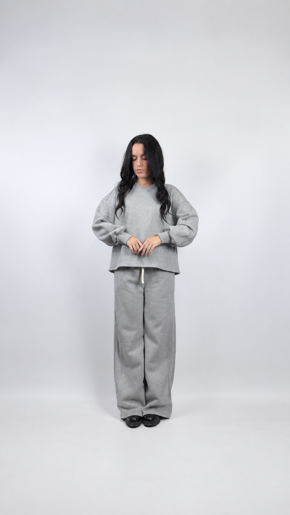 Tuta Grey