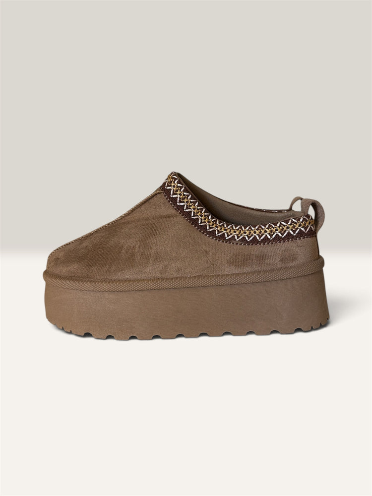 UG slippers taupe
