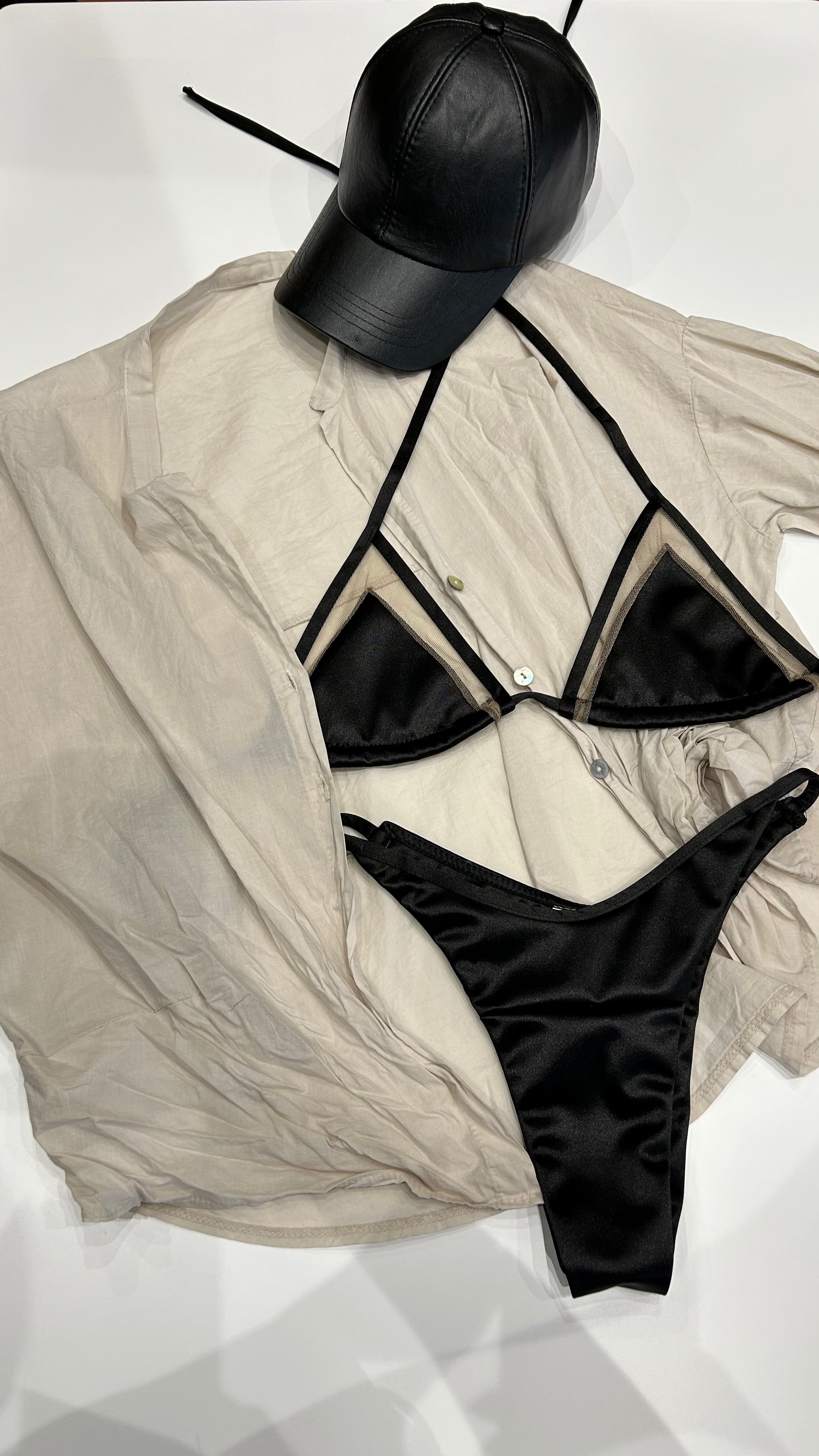 Bikini Triangle